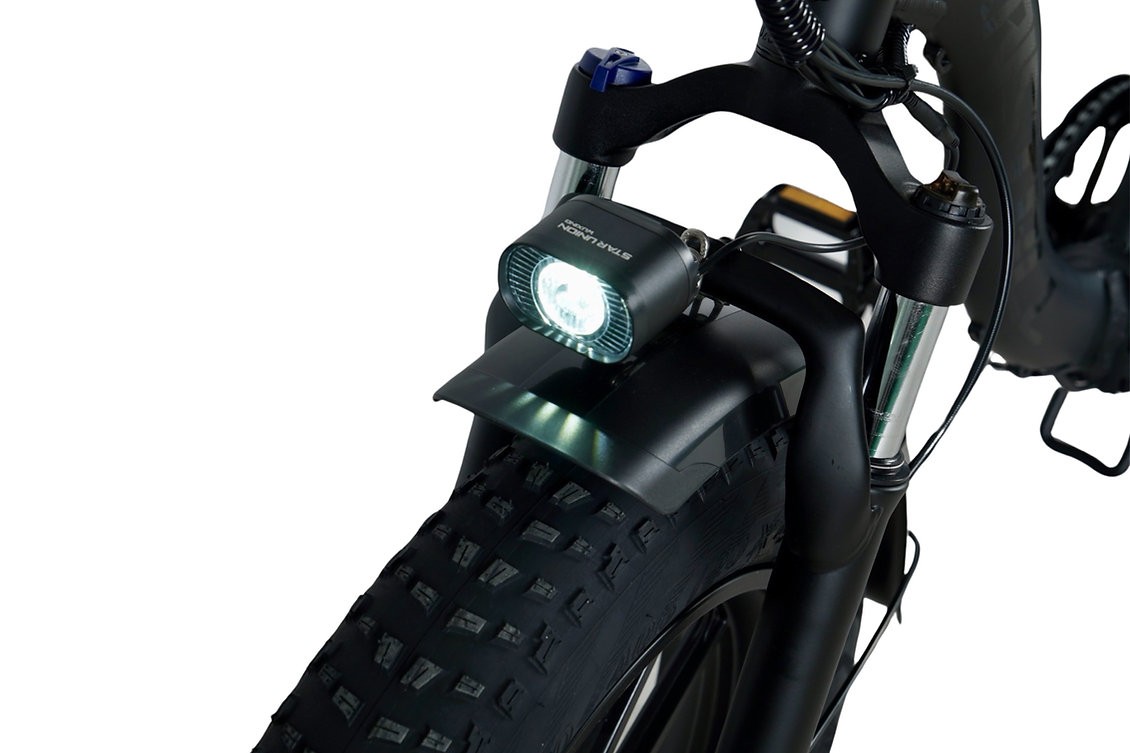 875806_c7e7abe6ed2a4d9c9810095fe60ad839_mv2